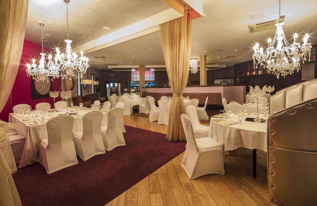 Westgrove Hotel Clane Esterno foto